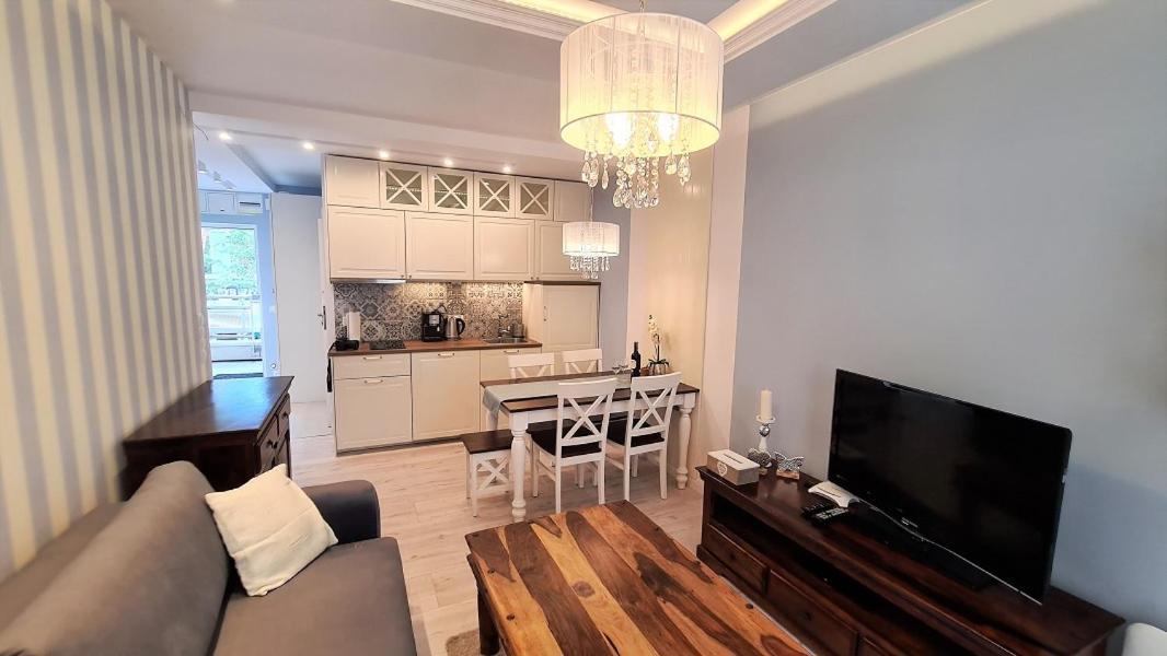 Apt Miedzymorze - Apartamenty Wypoczynkowe Jurata Exterior foto
